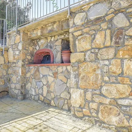בית נופש 0-bedroom Holiday In Imperia