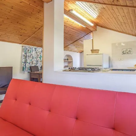 0-bedroom Holiday In Imperia בית נופש *