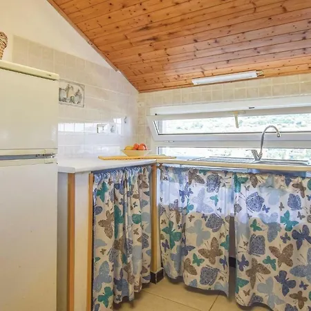 0-bedroom Holiday In Imperia בית נופש *